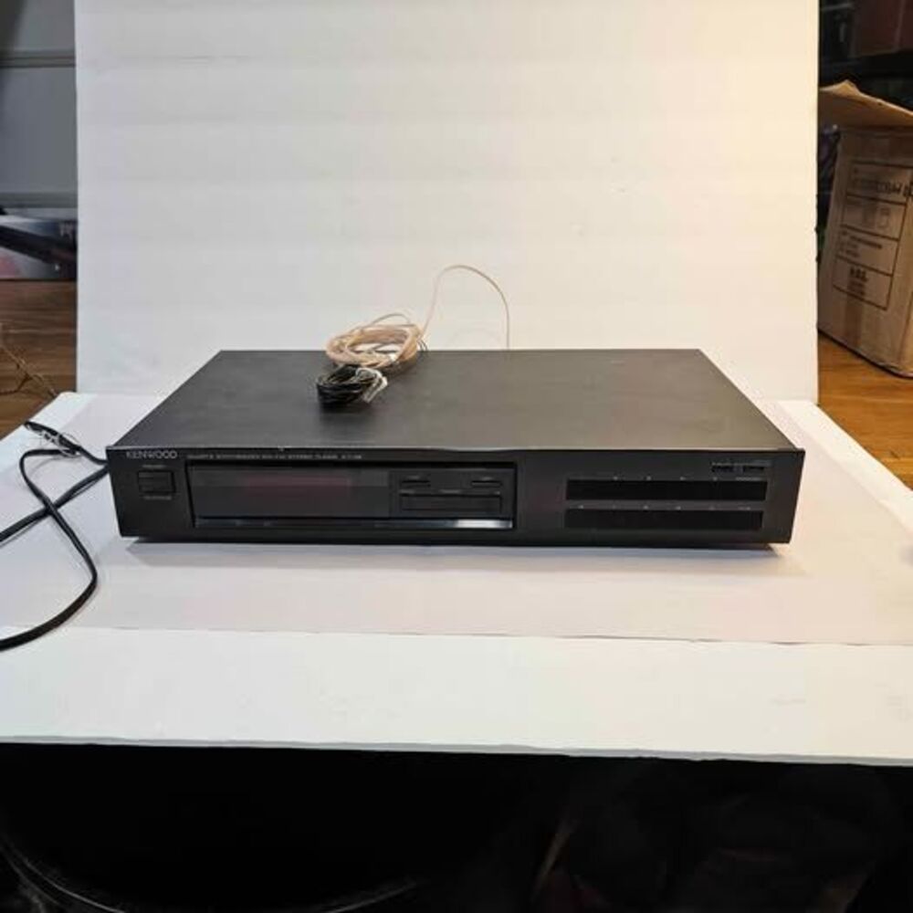 Kenwood KT-58 AM-FM Stereo Tuner